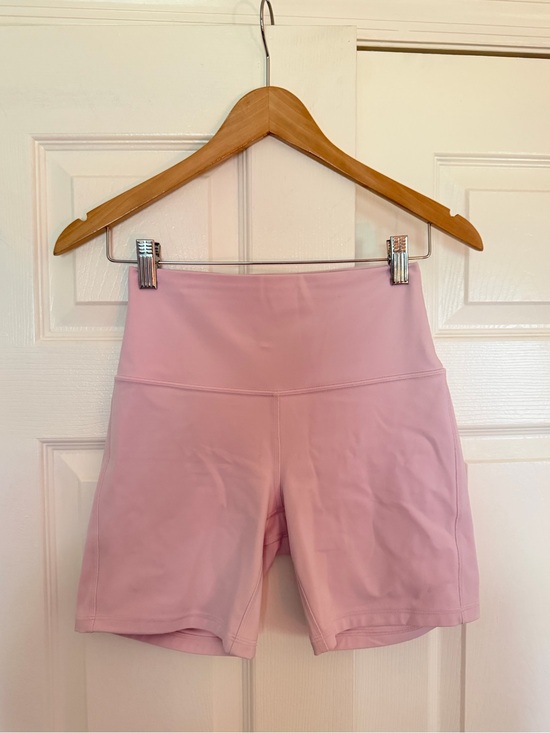 lululemon athletica Pants - Lululemon Align High-Rise Light Pink Bike Shorts, Size 6